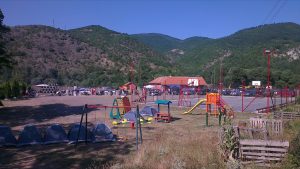 Aktivan letnji odmor kamp za Rafting Splavarenje na reci Ibar : sa zapadne strane planine Kopaonik na potezu opština Leposavić -> Raška